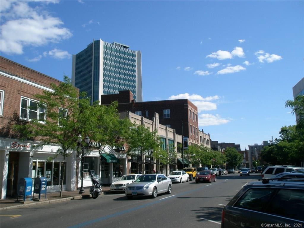 300 Broad Street 504