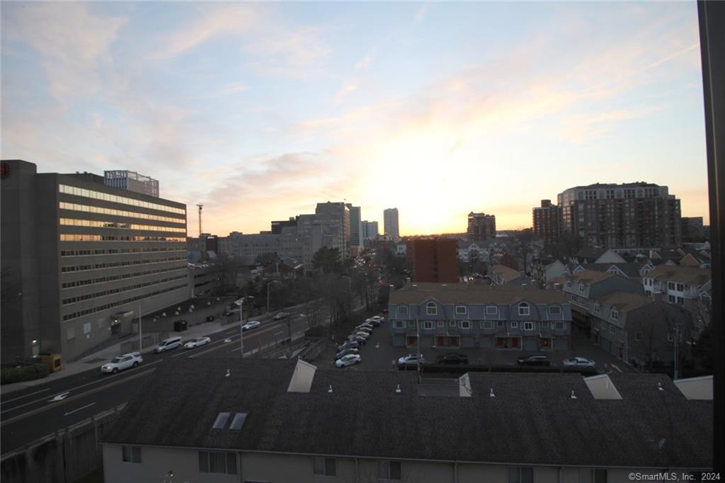 300 Broad Street 504