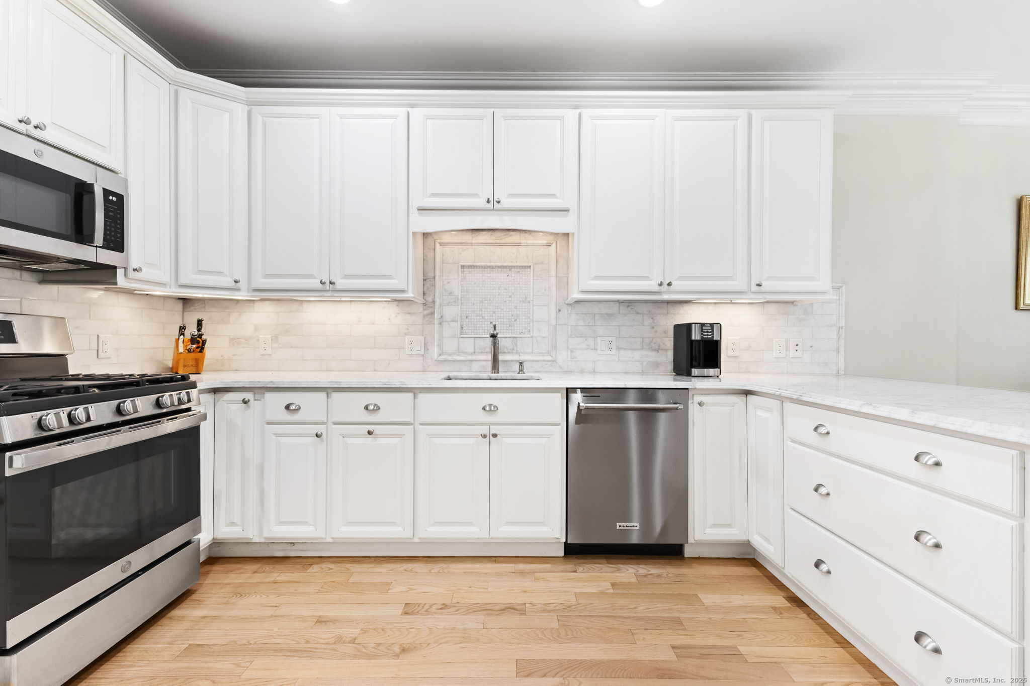 88 Maple Tree Avenue APT G