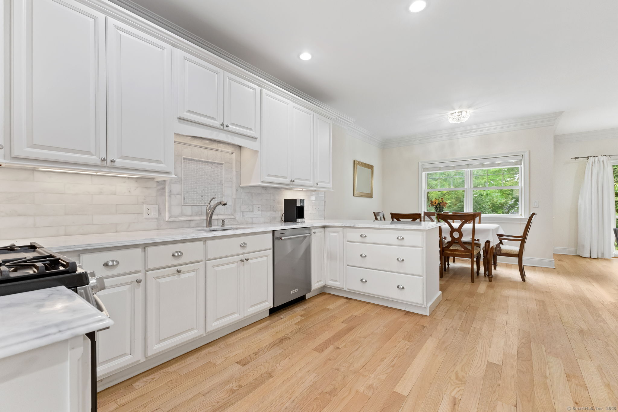 88 Maple Tree Avenue APT G