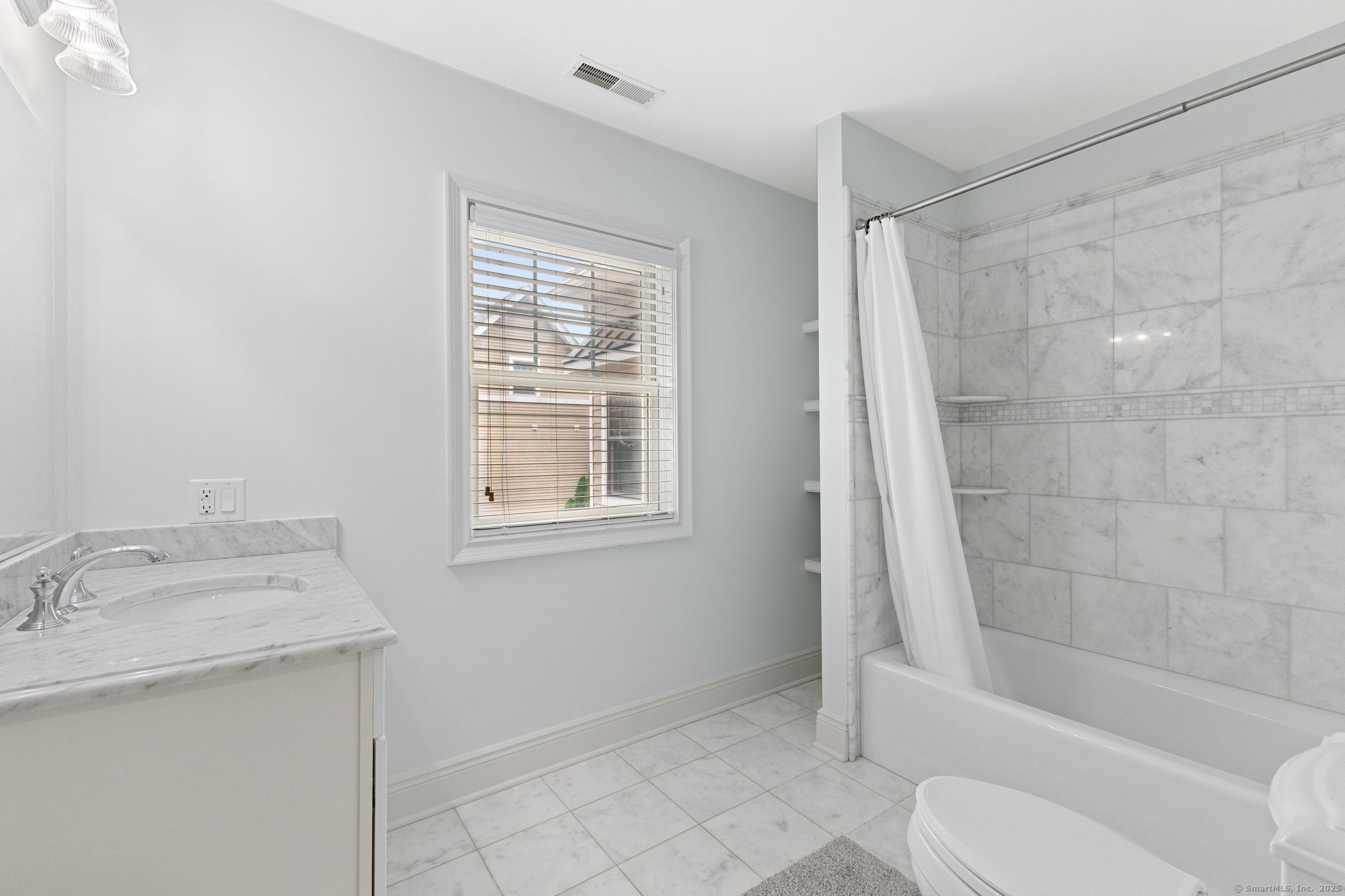 88 Maple Tree Avenue APT G