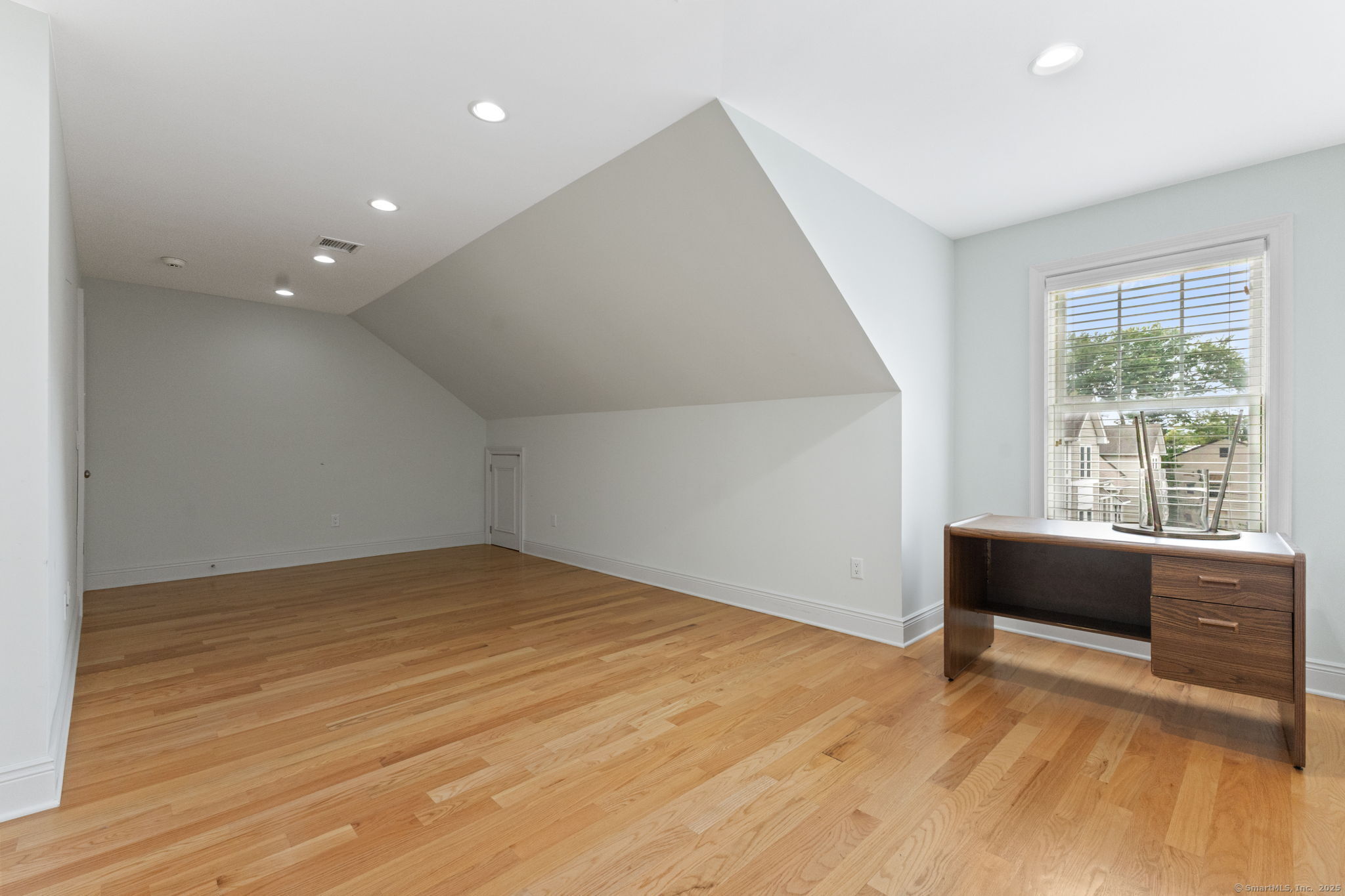 88 Maple Tree Avenue APT G