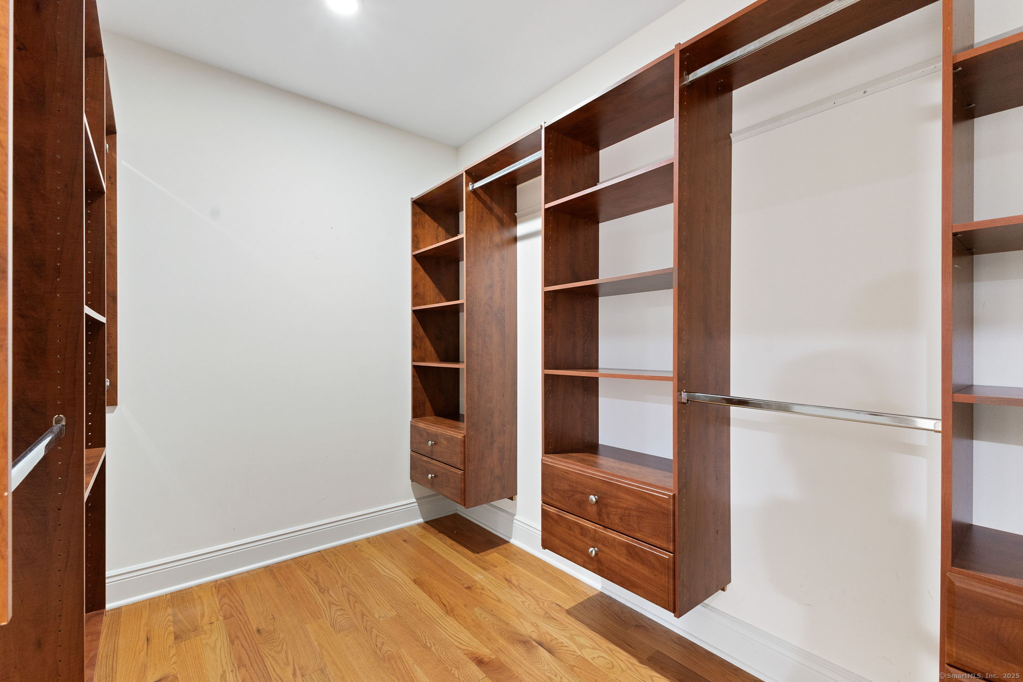 88 Maple Tree Avenue APT G