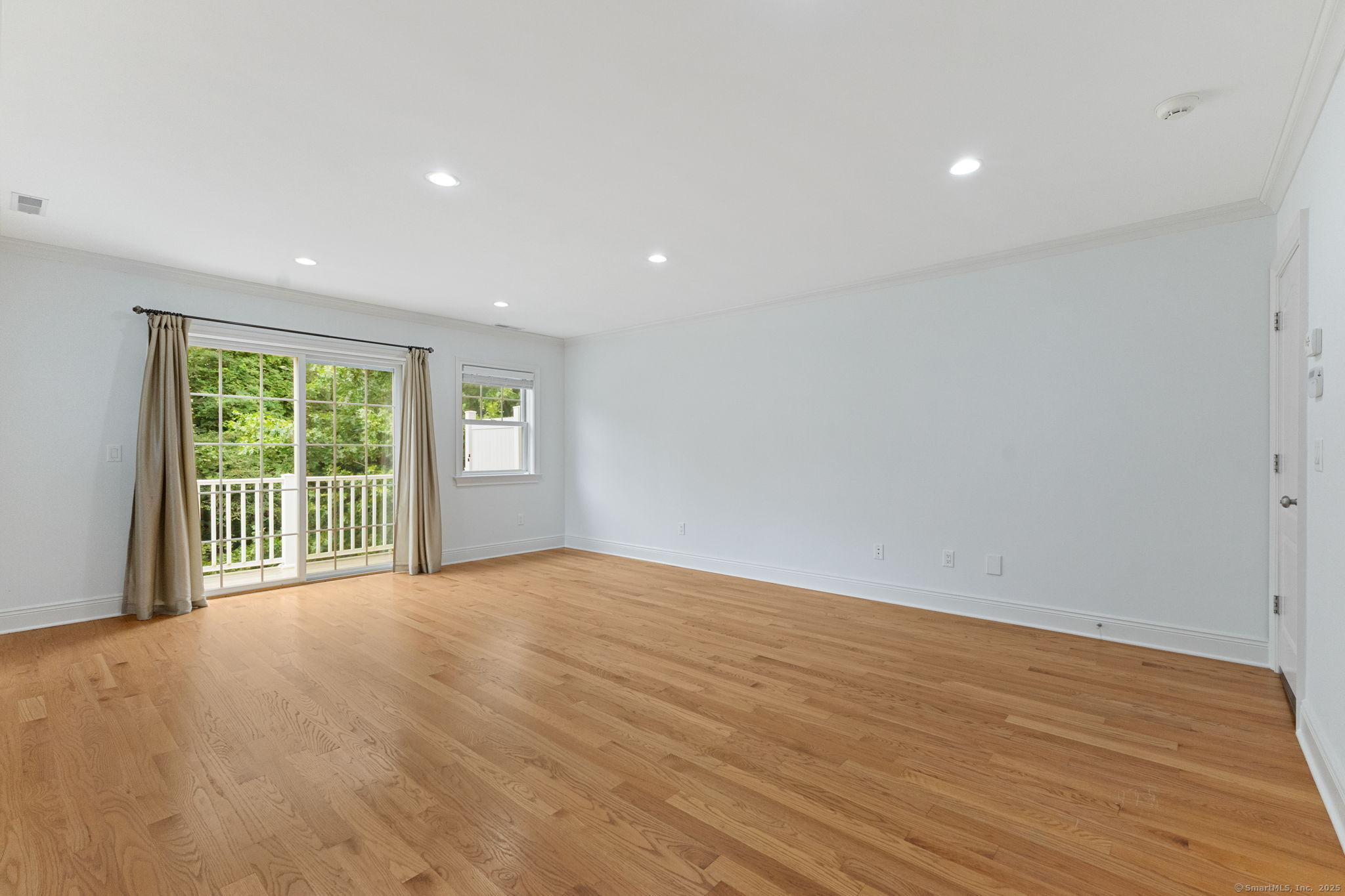 88 Maple Tree Avenue APT G