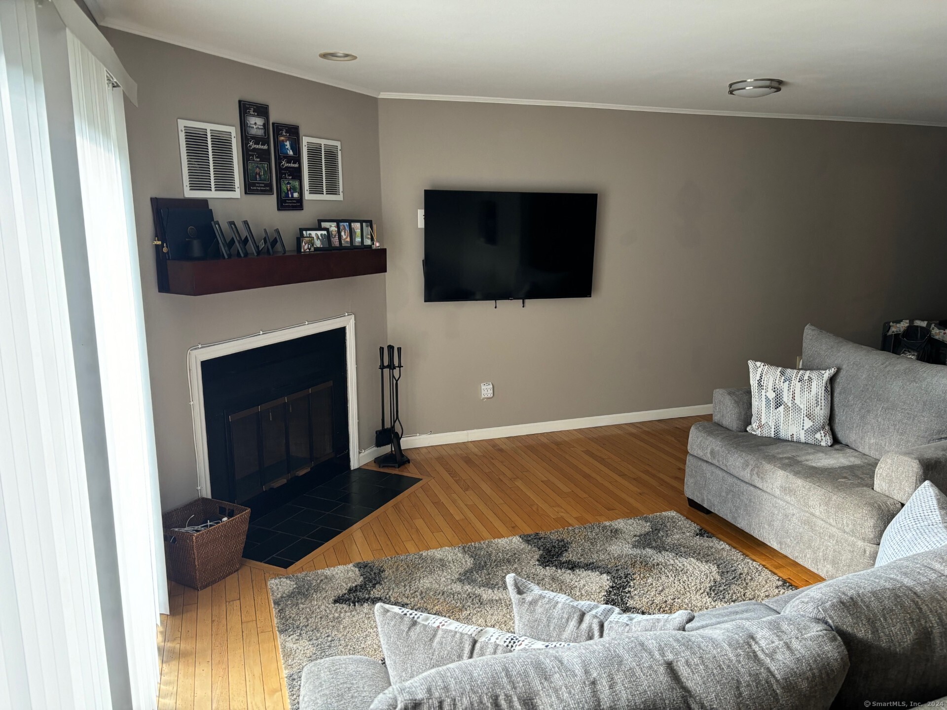 291 Hope Street APT A6