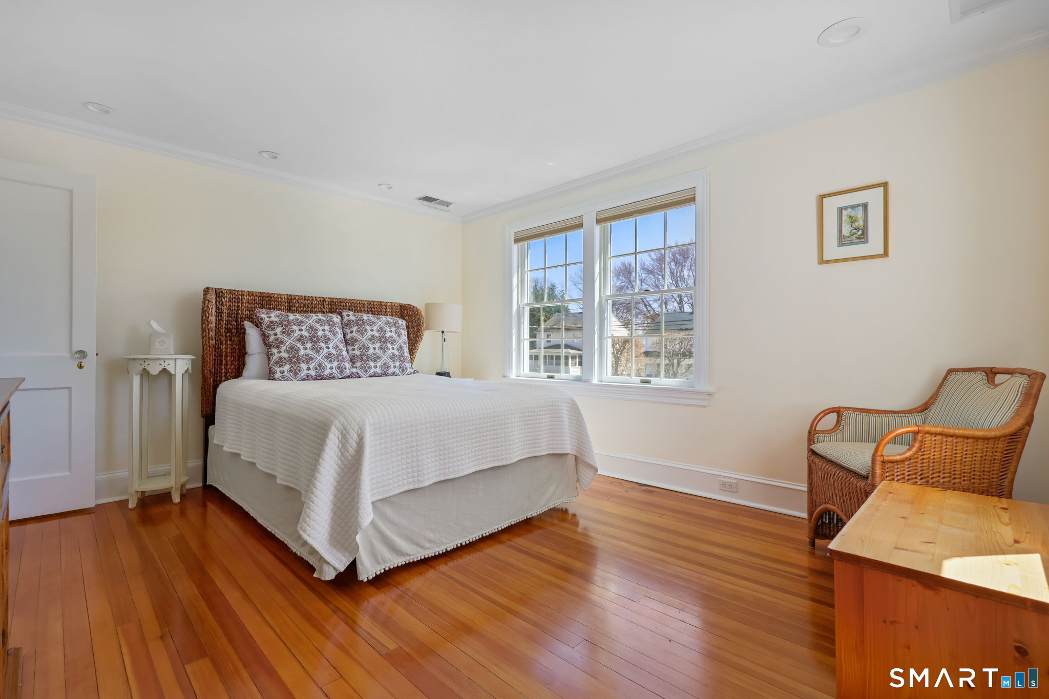 49 Buena Vista Street