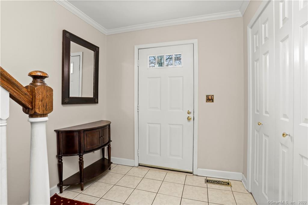 60 Greenwich Hills Drive 60