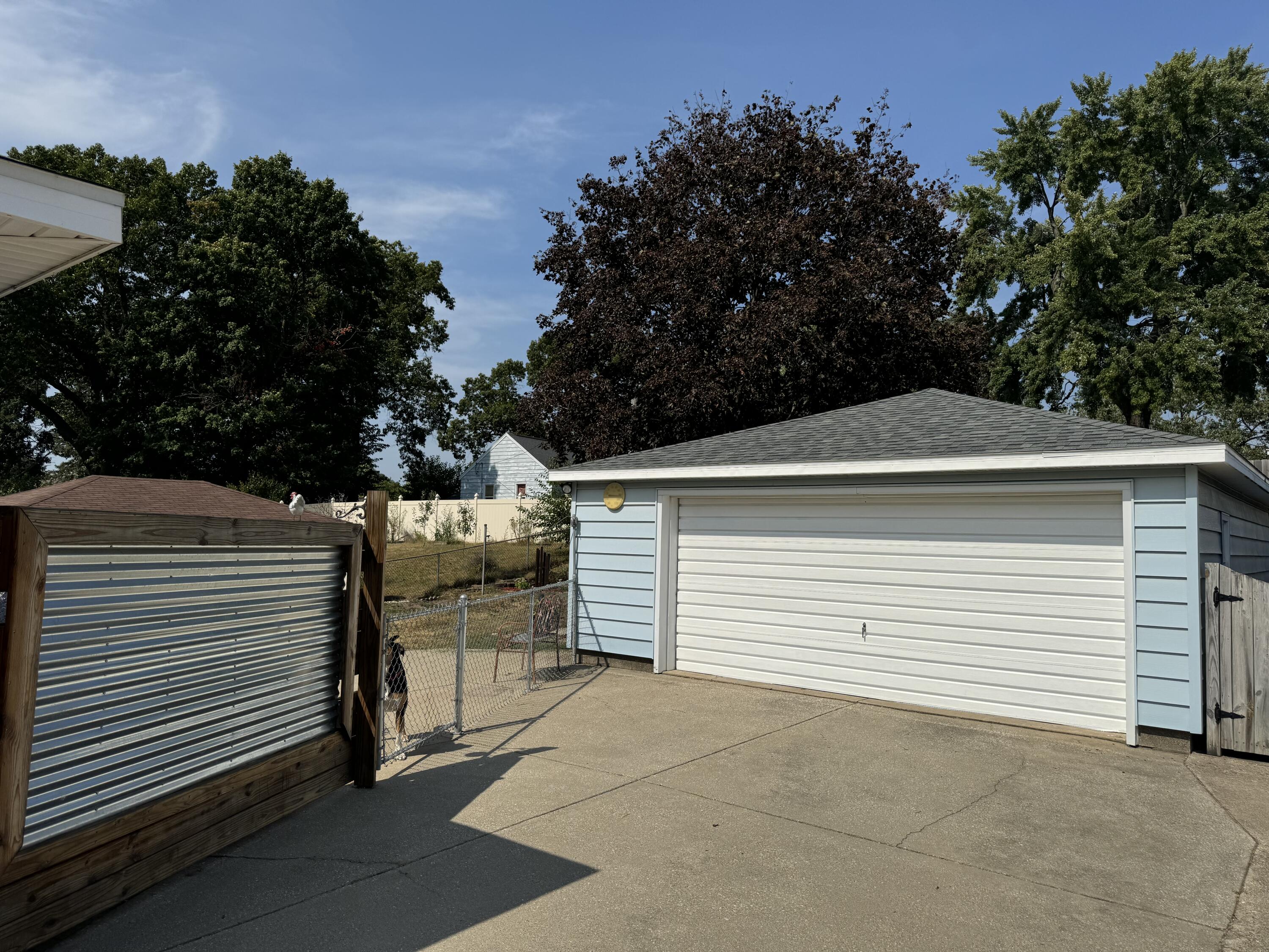 553 Oakcrest Street SW