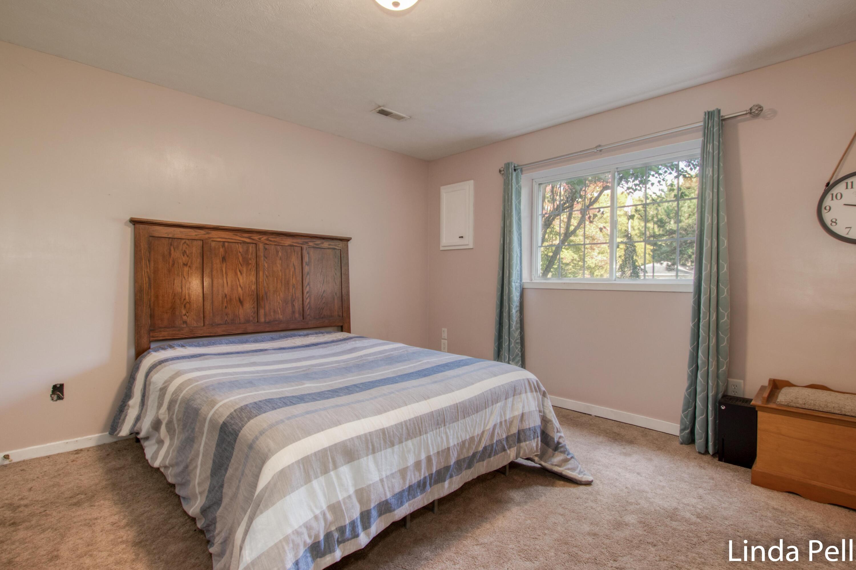 4366 Canal Avenue SW, 7