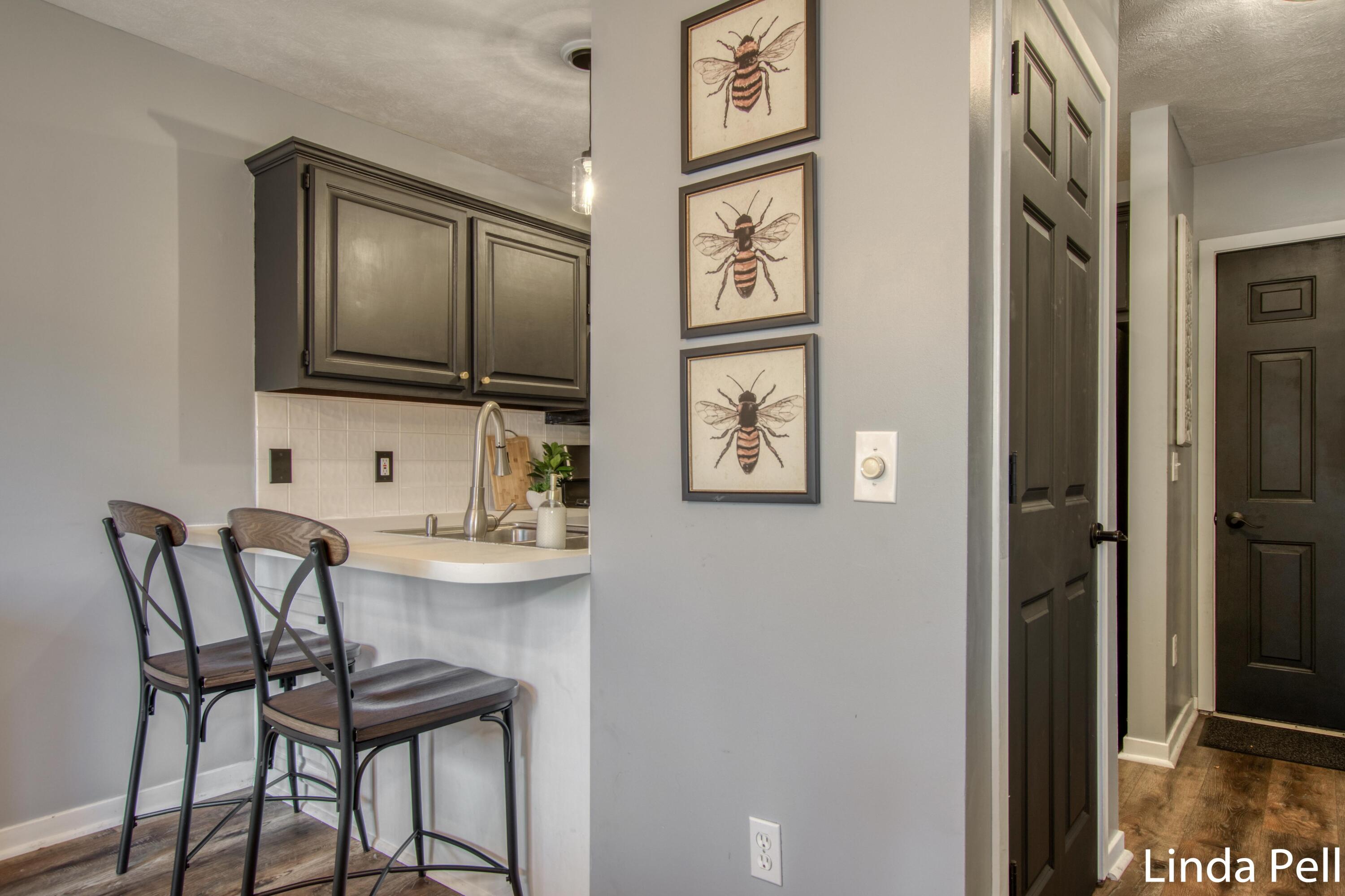 4366 Canal Avenue SW, 7