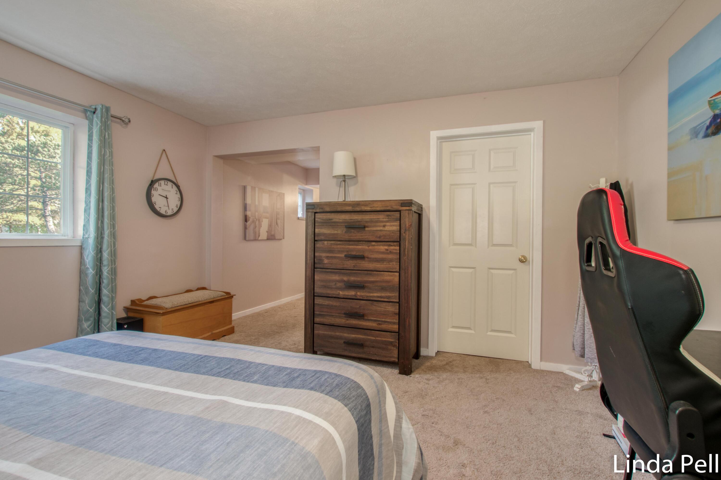 4366 Canal Avenue SW, 7