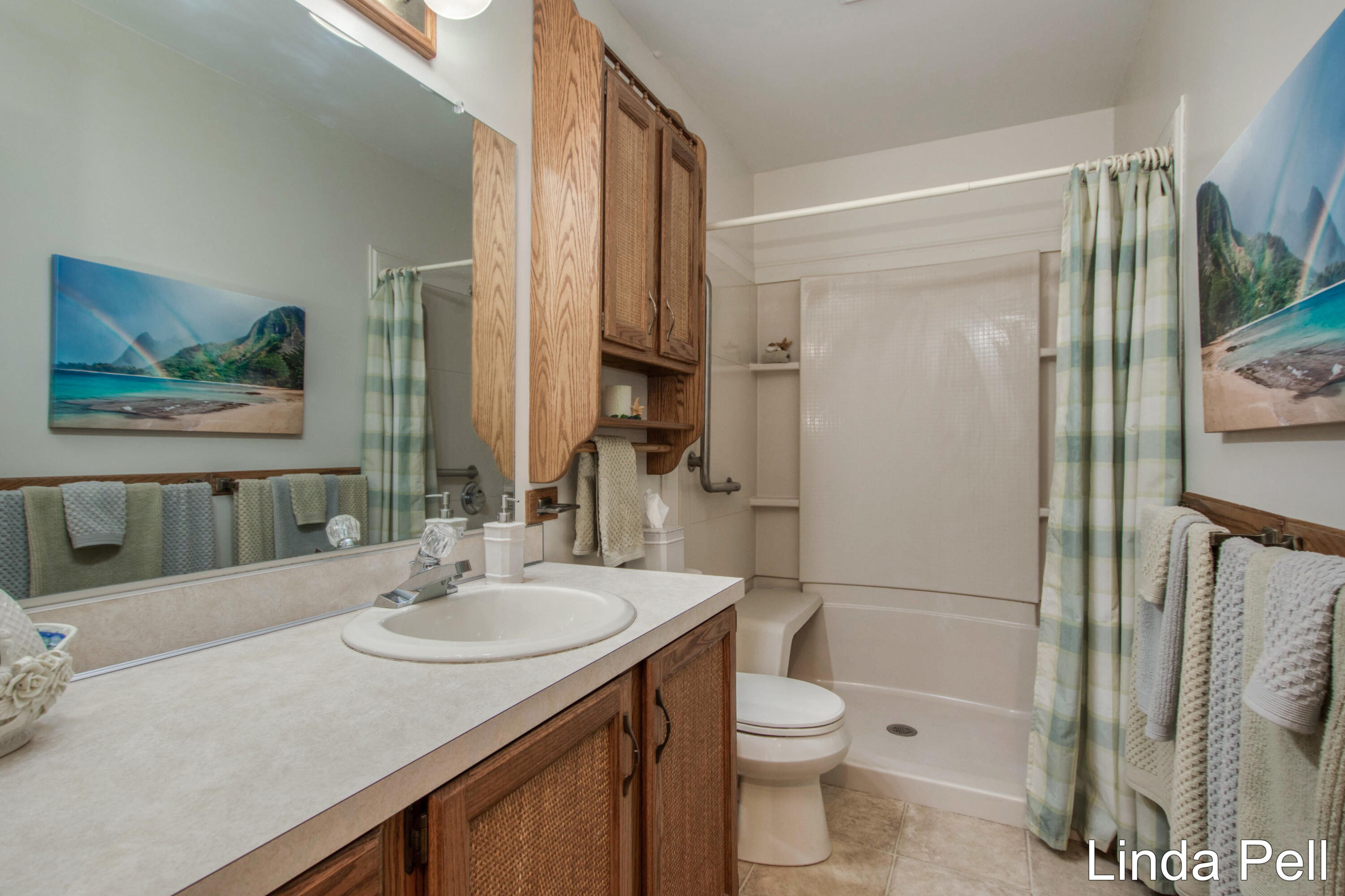 145 Laurelwood Court SW