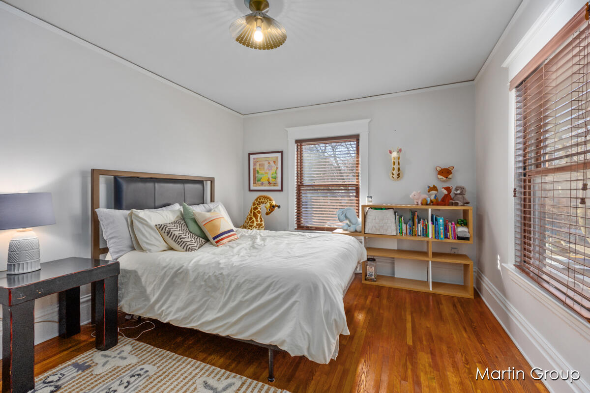 320 Benjamin Avenue SE