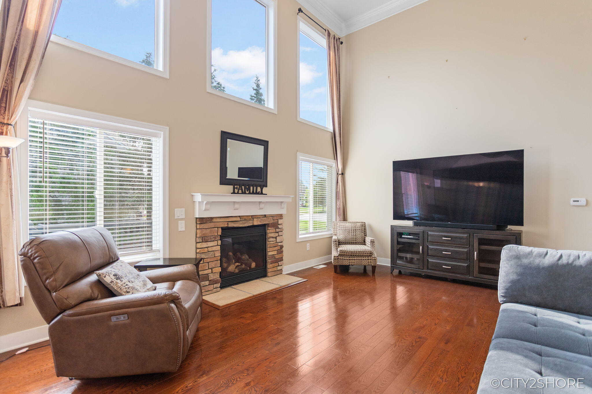 8474 Twin Lakes Drive