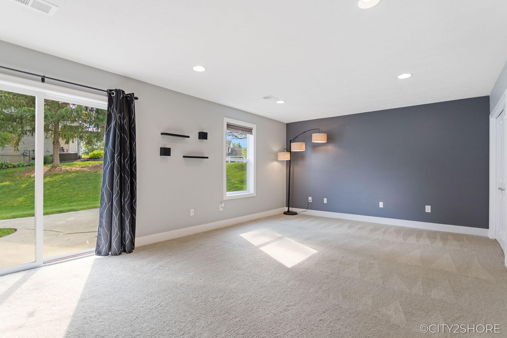 8474 Twin Lakes Drive