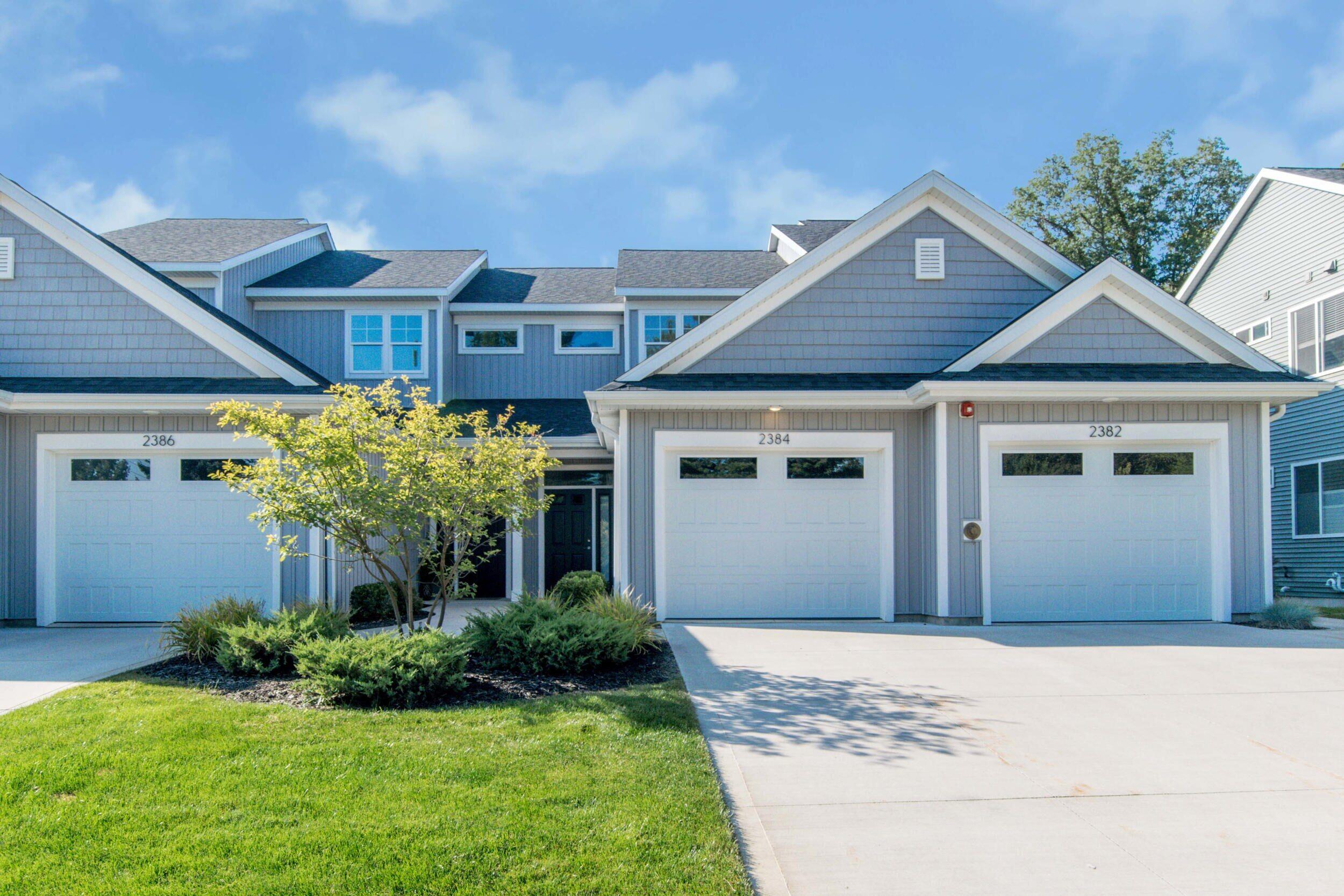 2384 Watertown Way 44