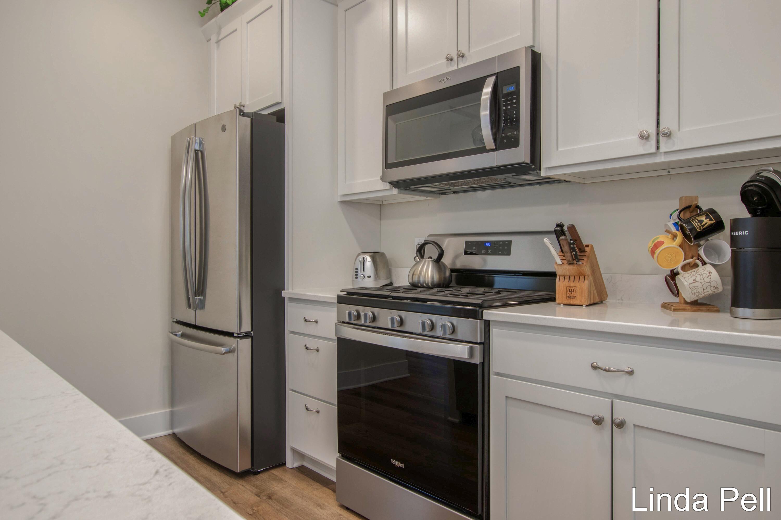 2384 Watertown Way 44