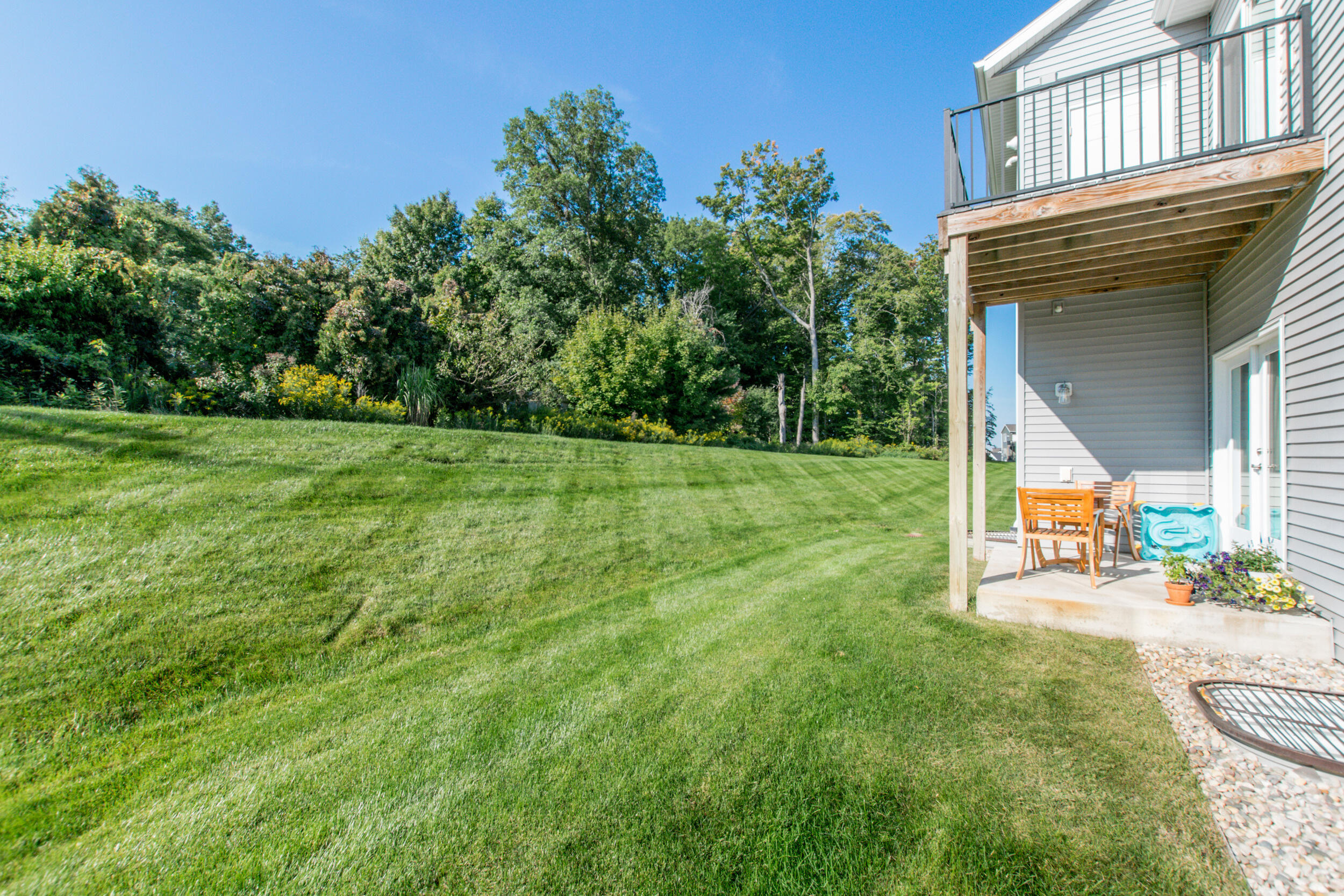 2384 Watertown Way 44