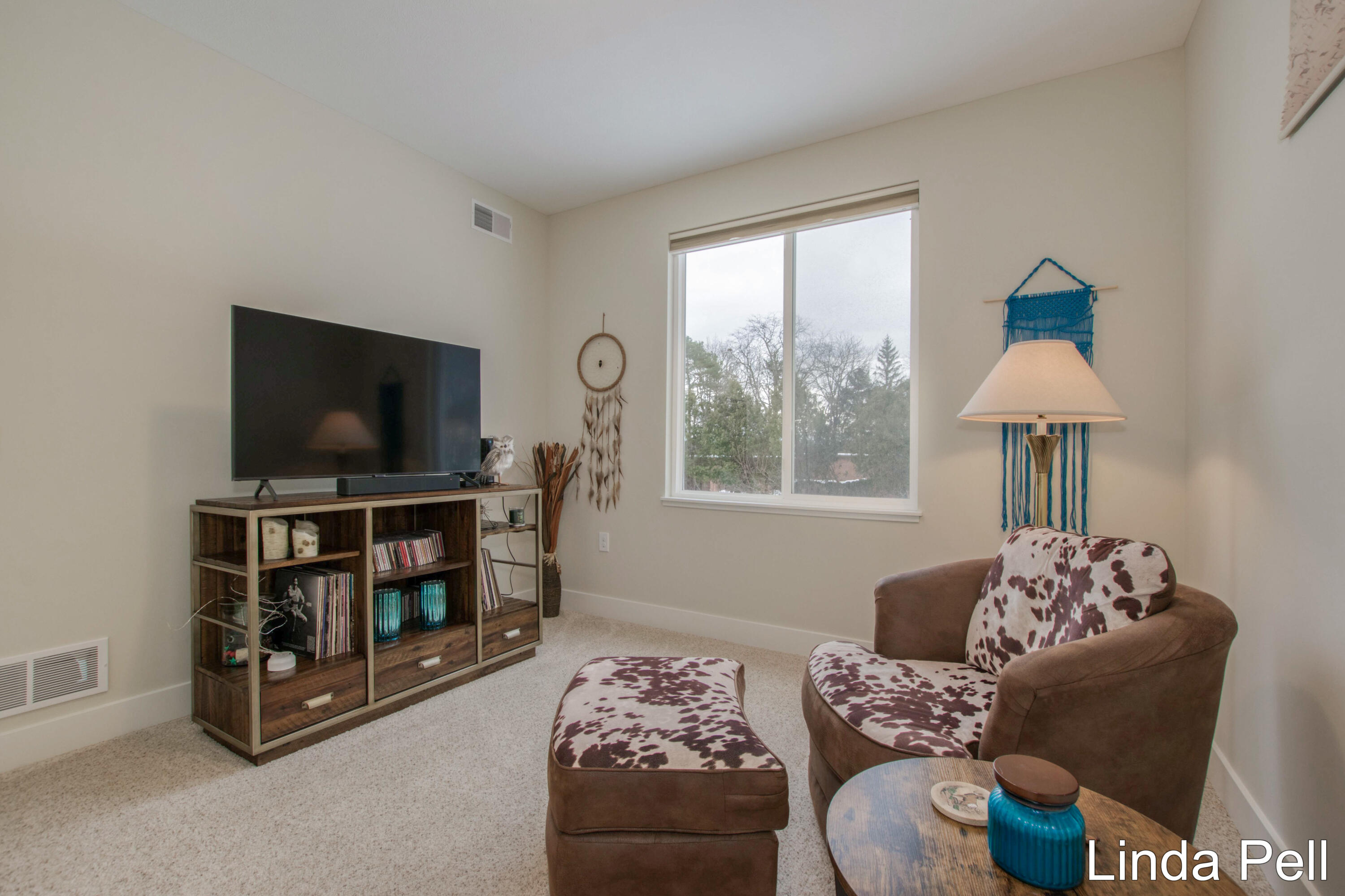 2384 Watertown Way 44