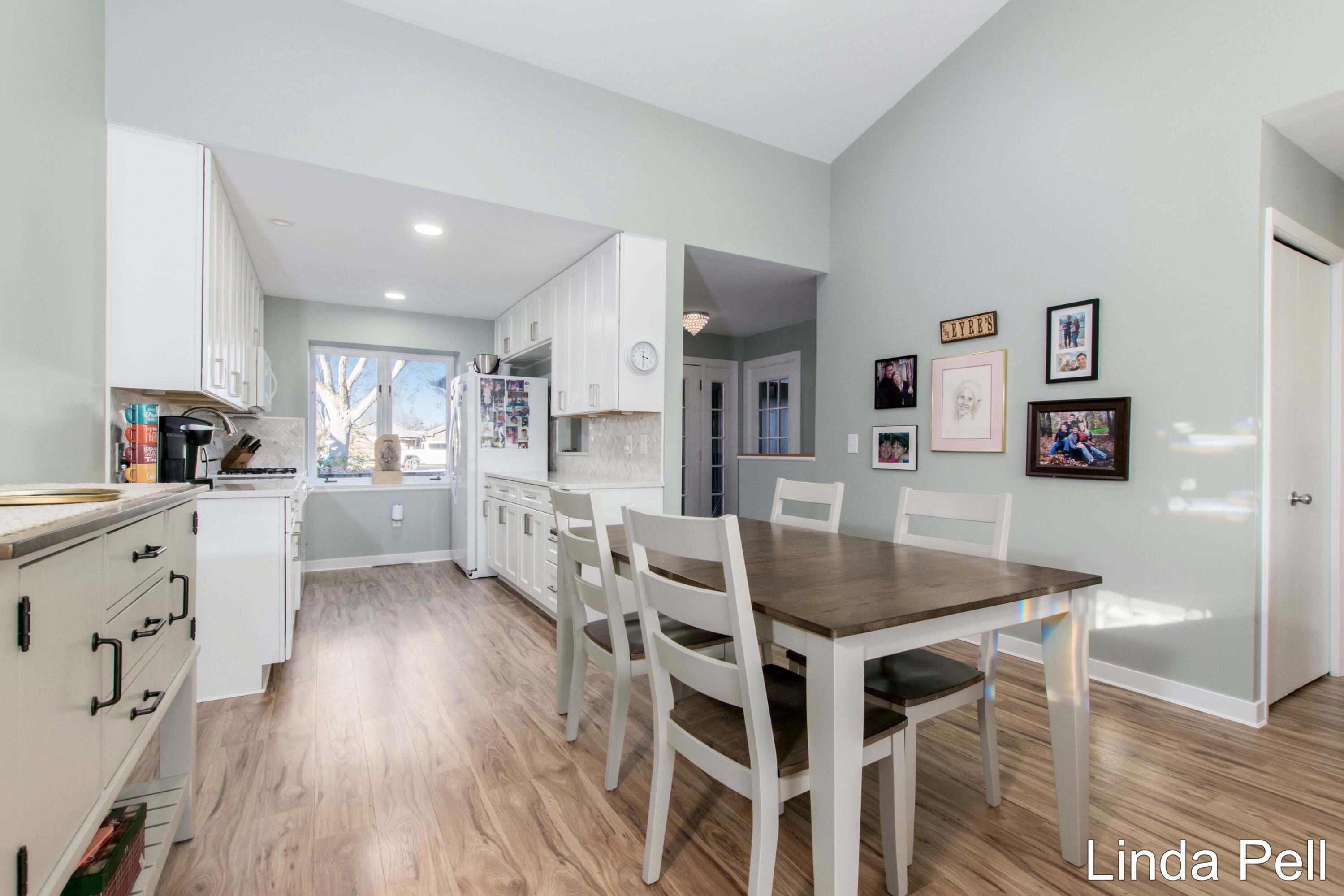 3444 Eagle Ridge Court NE 6