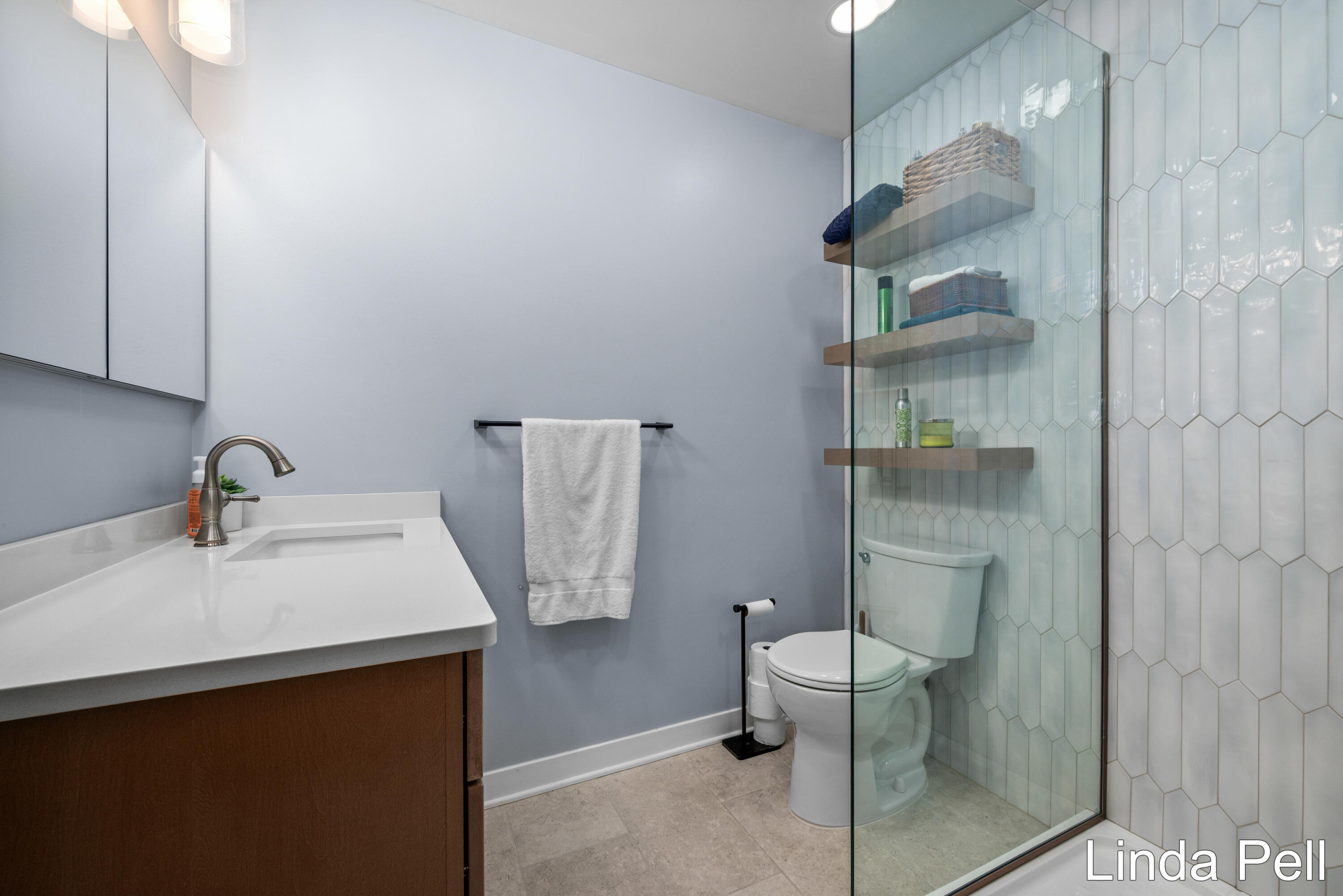 179 Laurelwood Court SW