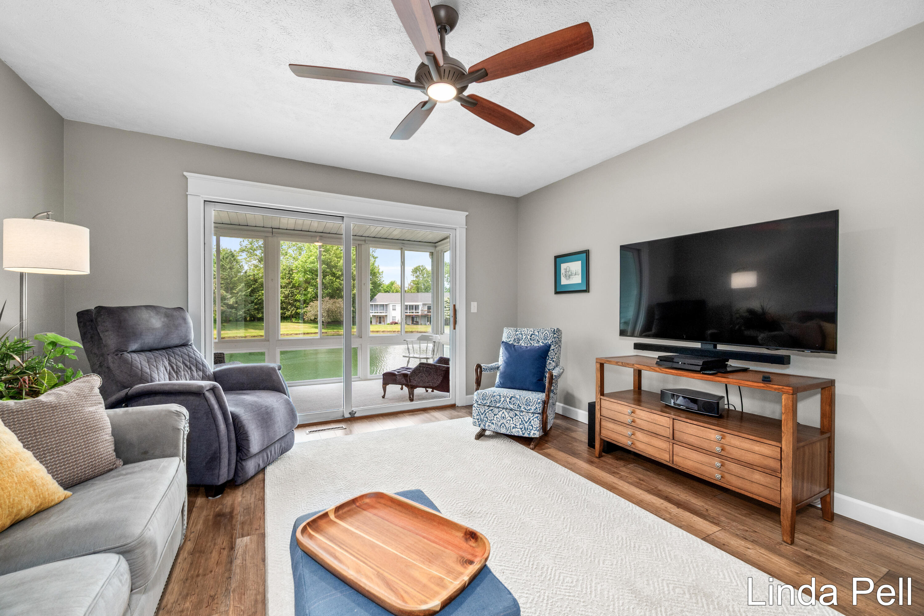 179 Laurelwood Court SW