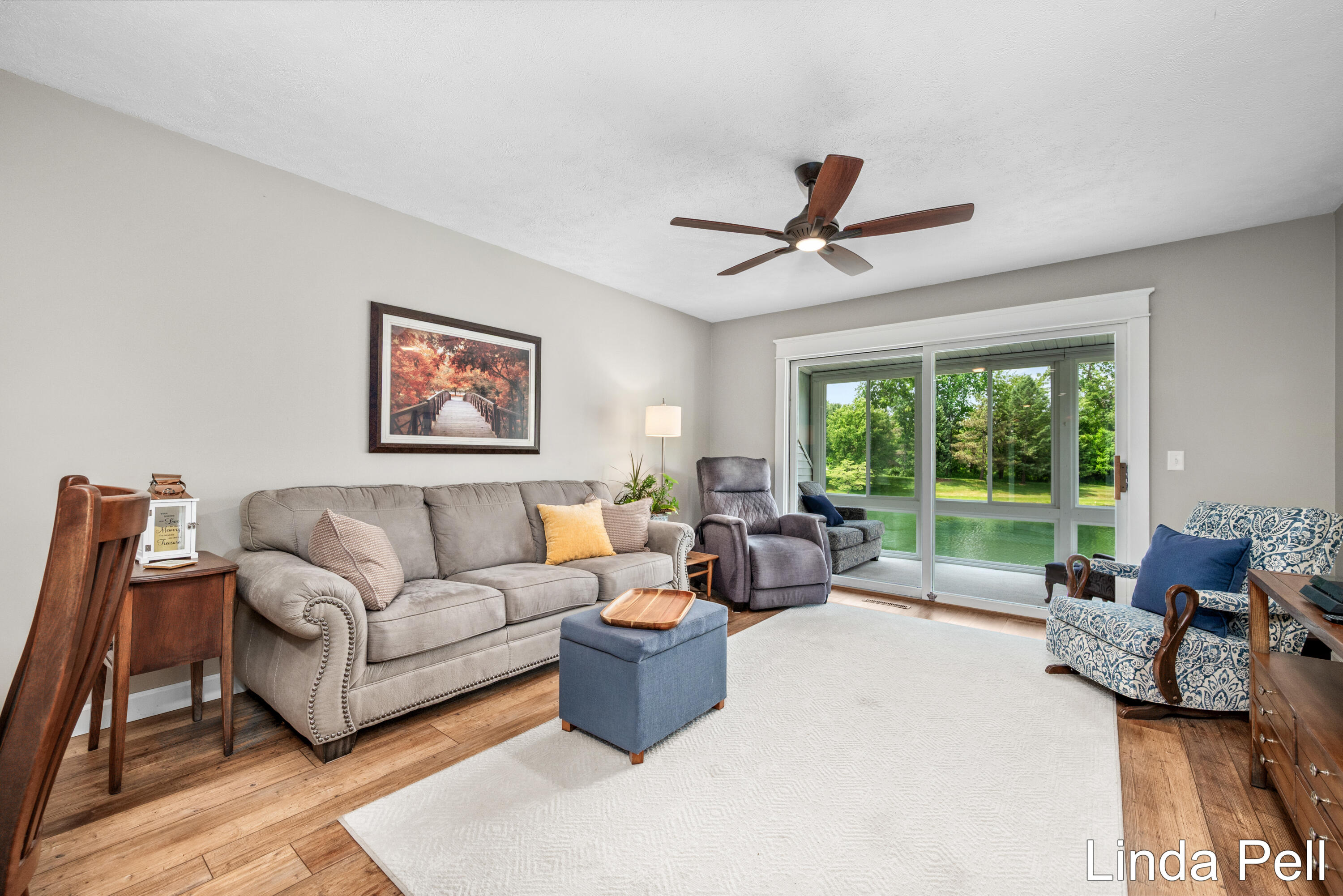 179 Laurelwood Court SW