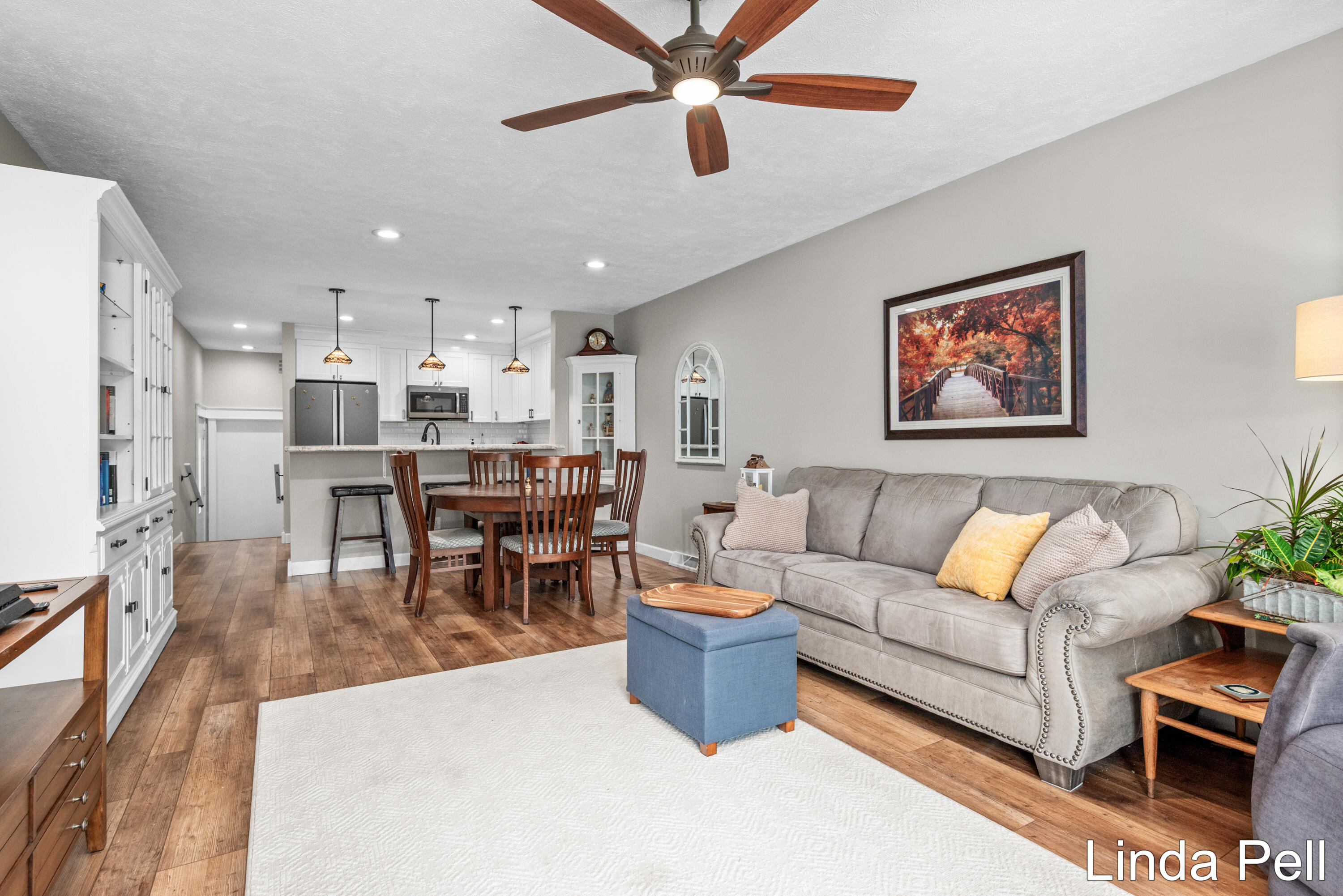 179 Laurelwood Court SW