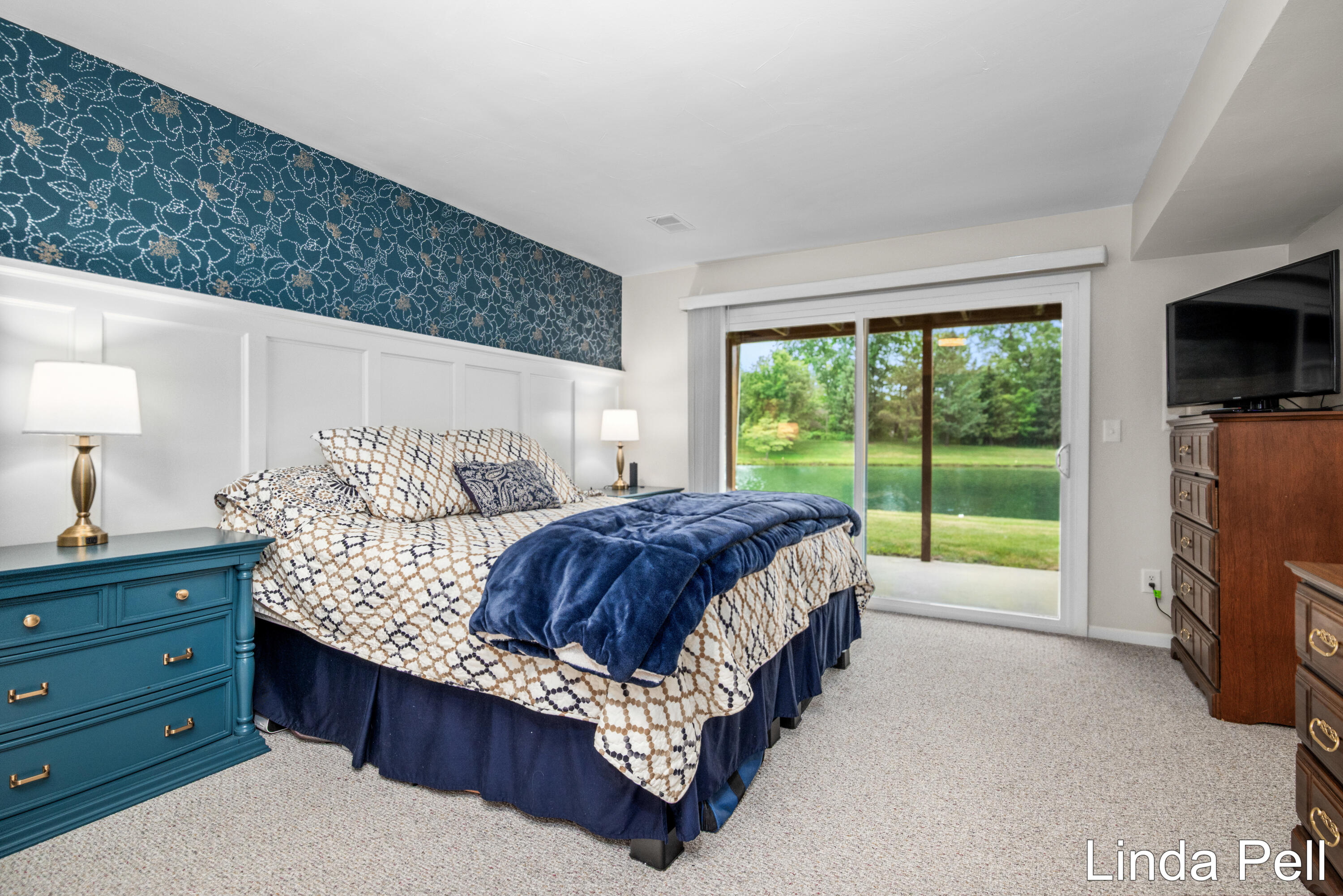 179 Laurelwood Court SW