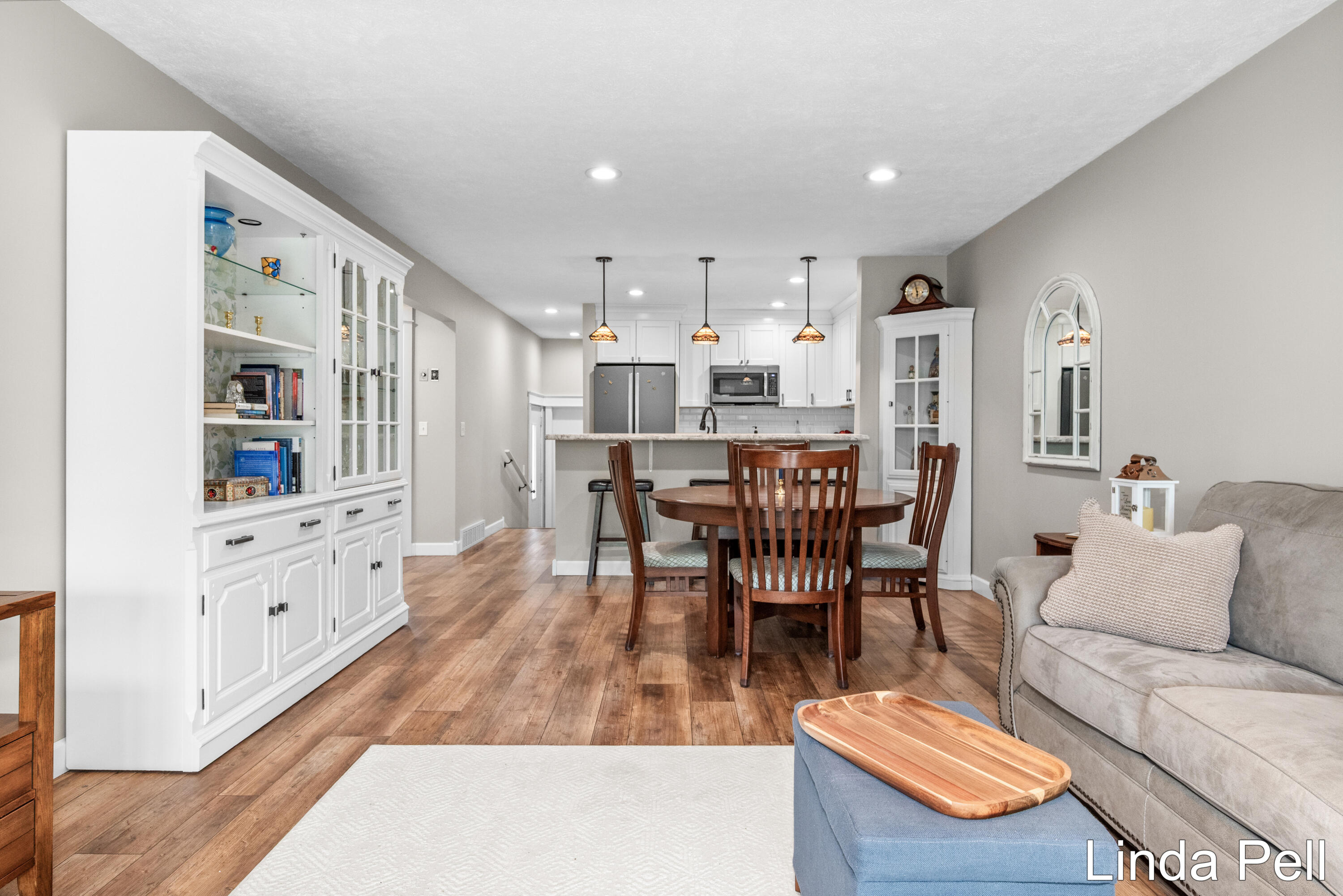 179 Laurelwood Court SW