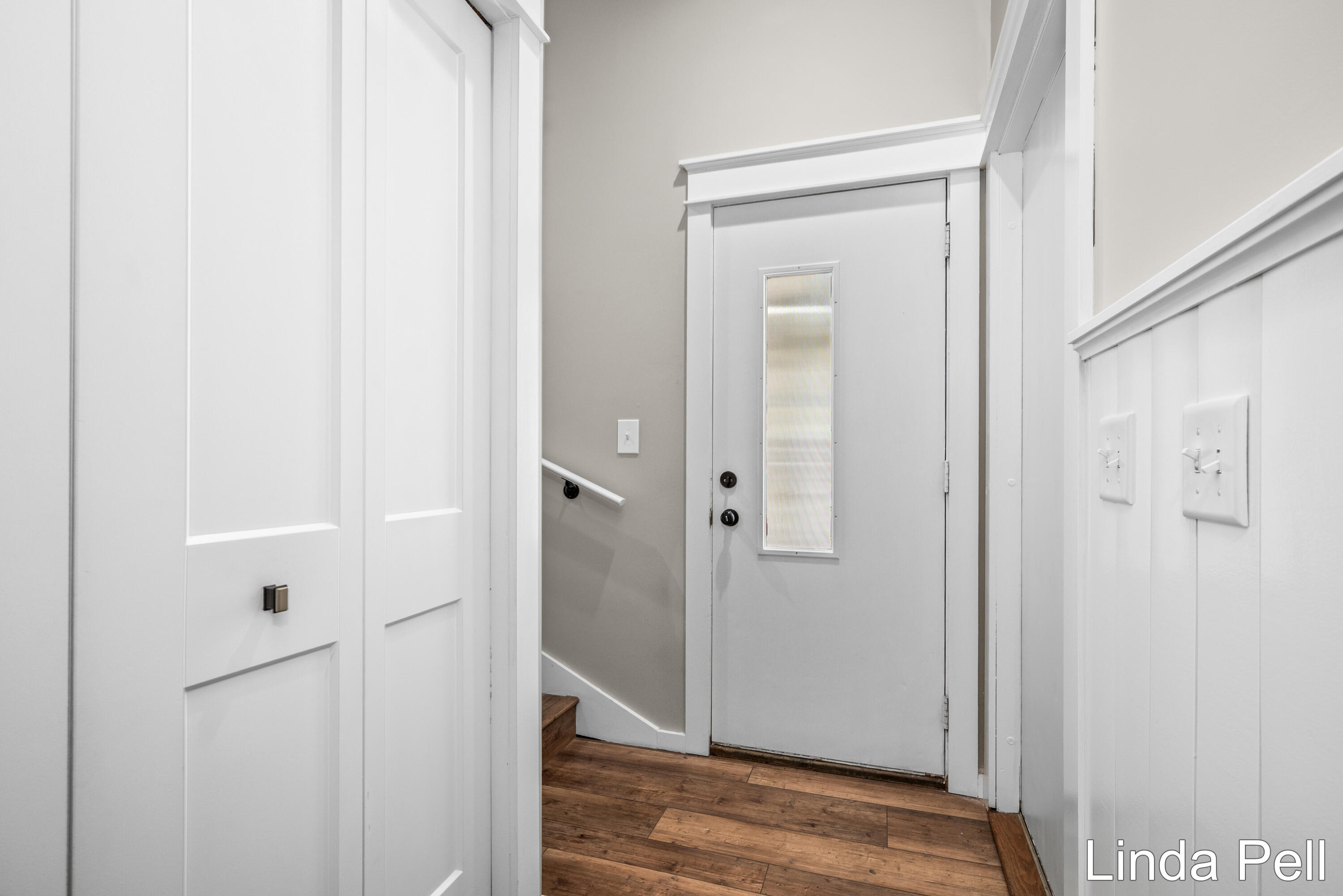 179 Laurelwood Court SW