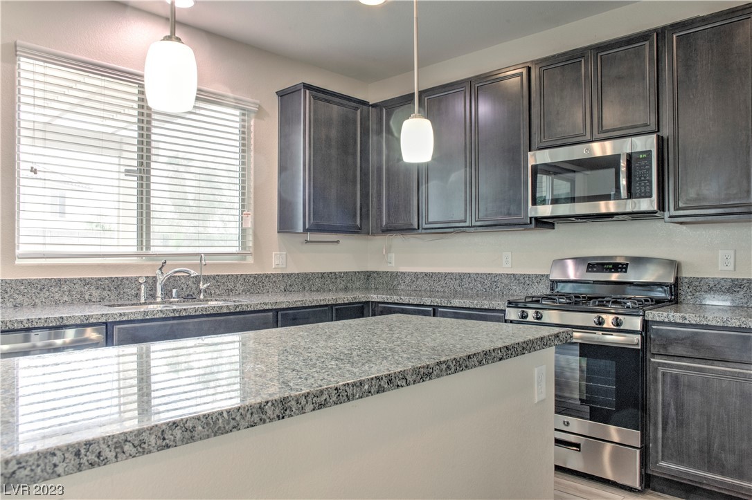 1233 Alford Creek Court