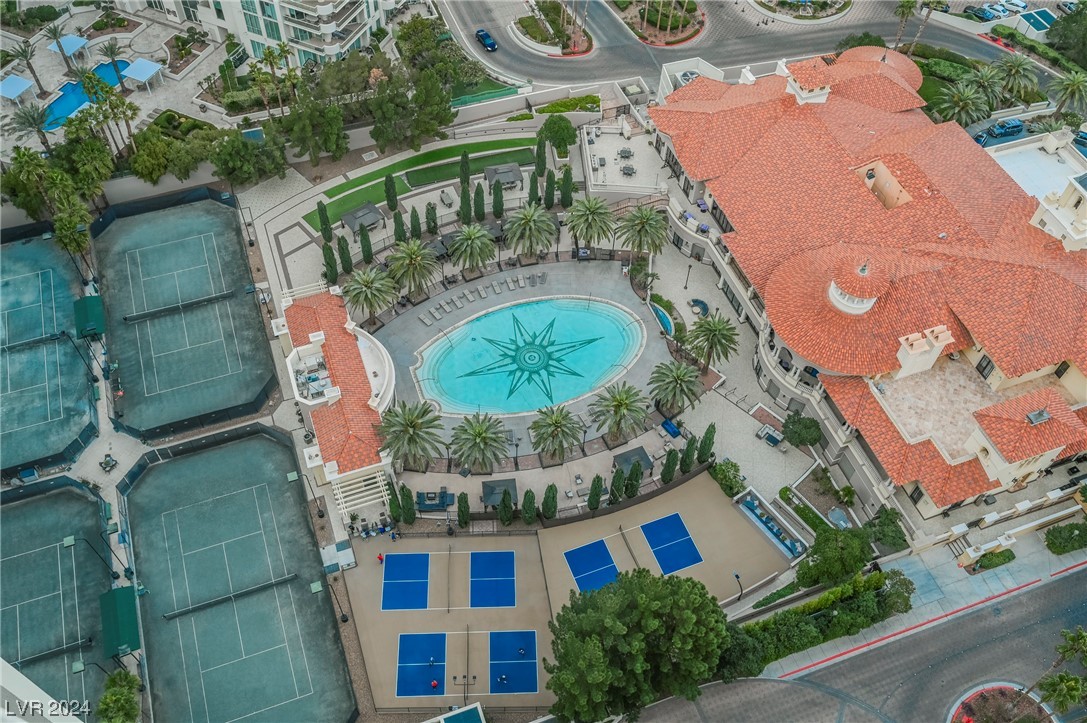 2877 Paradise Road 3004