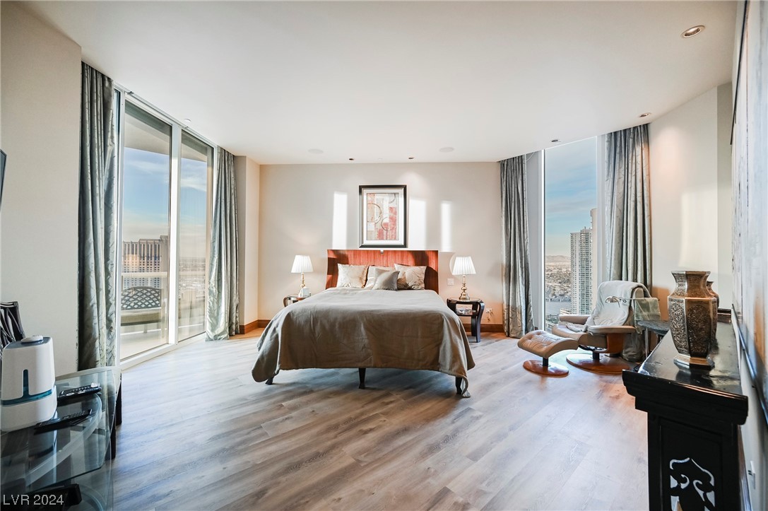 2877 Paradise Road 3004