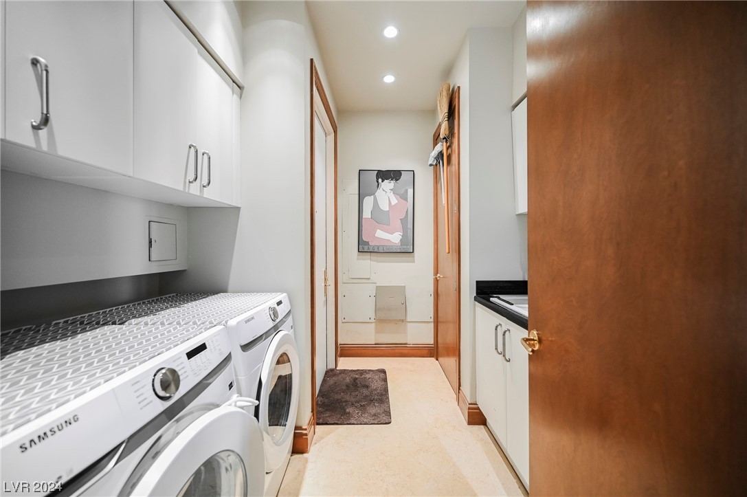 2877 Paradise Road 3004