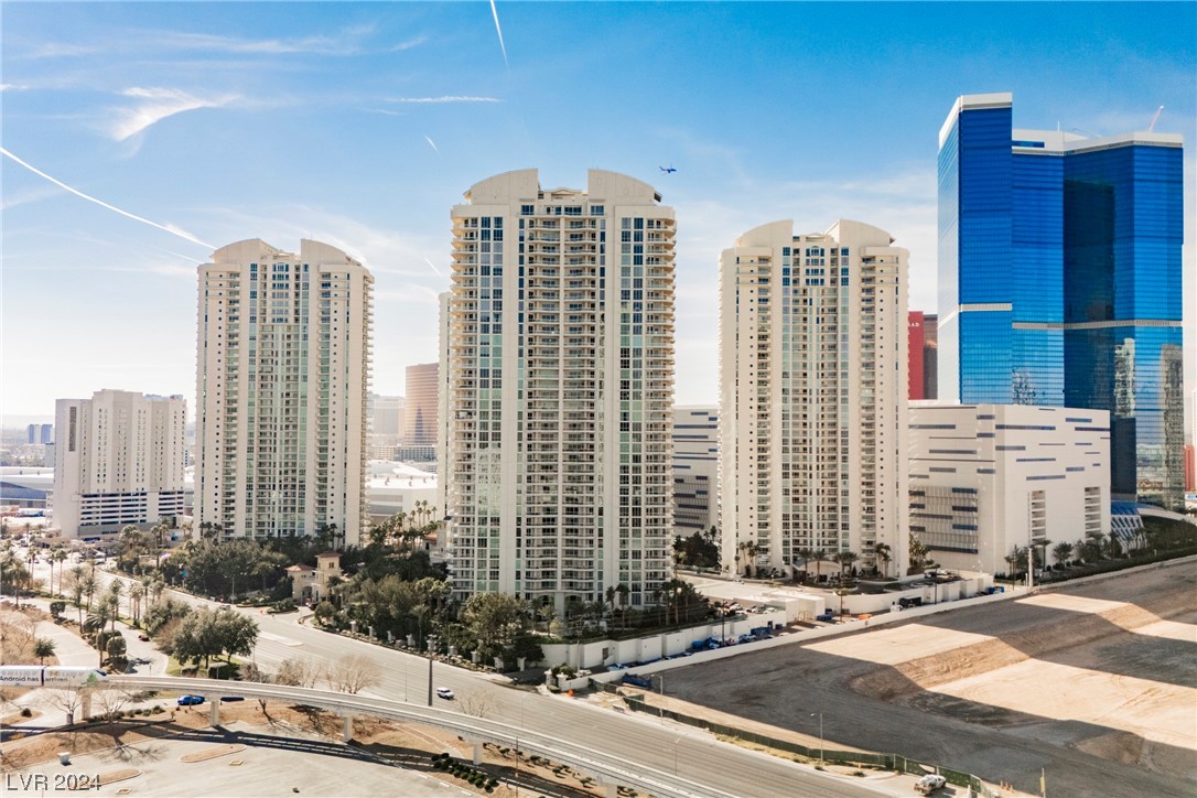 2877 Paradise Road 3004