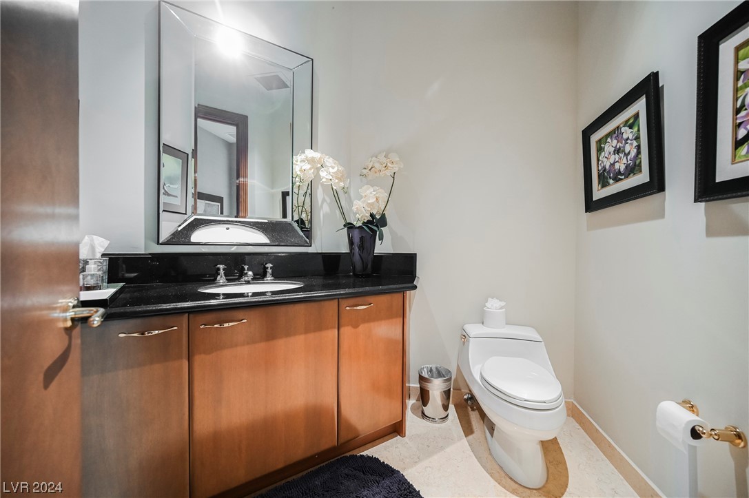 2877 Paradise Road 3004