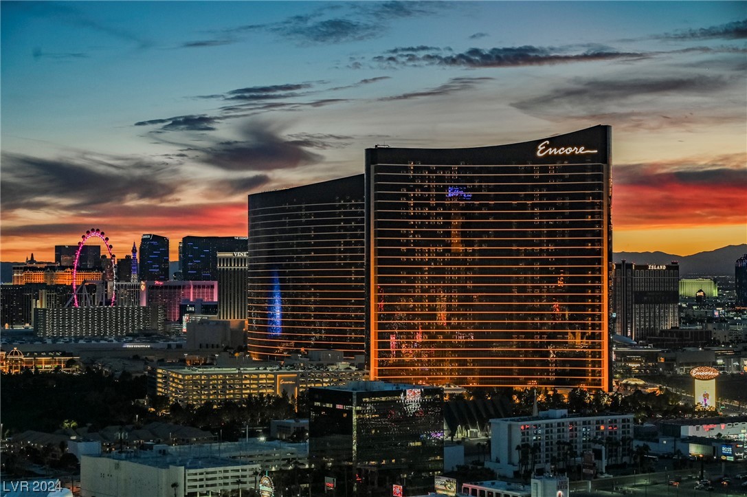 2877 Paradise Road 3004