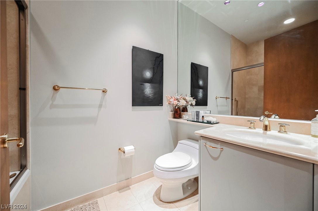 2877 Paradise Road 3004