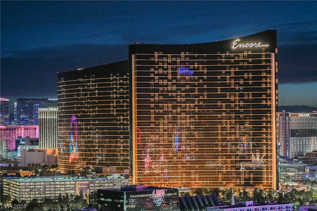 2877 Paradise Road 3004