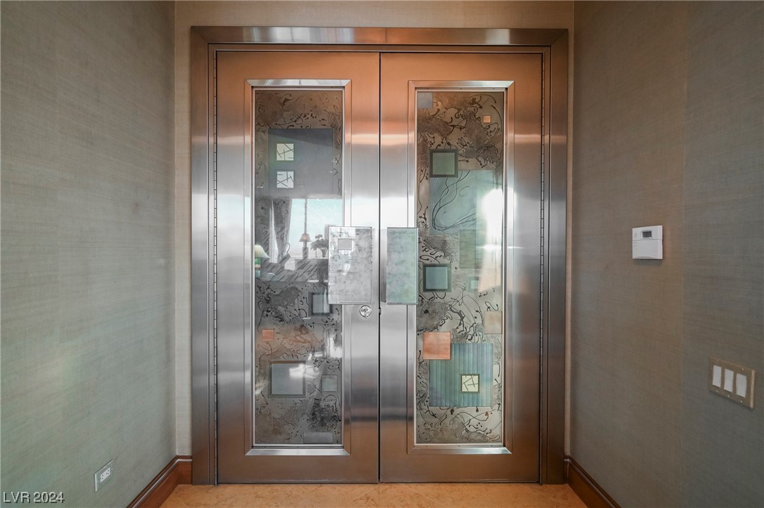 2877 Paradise Road 3004