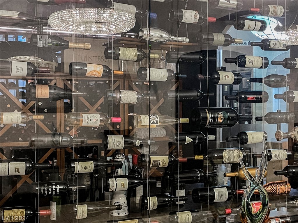 2877 Paradise Road 3004