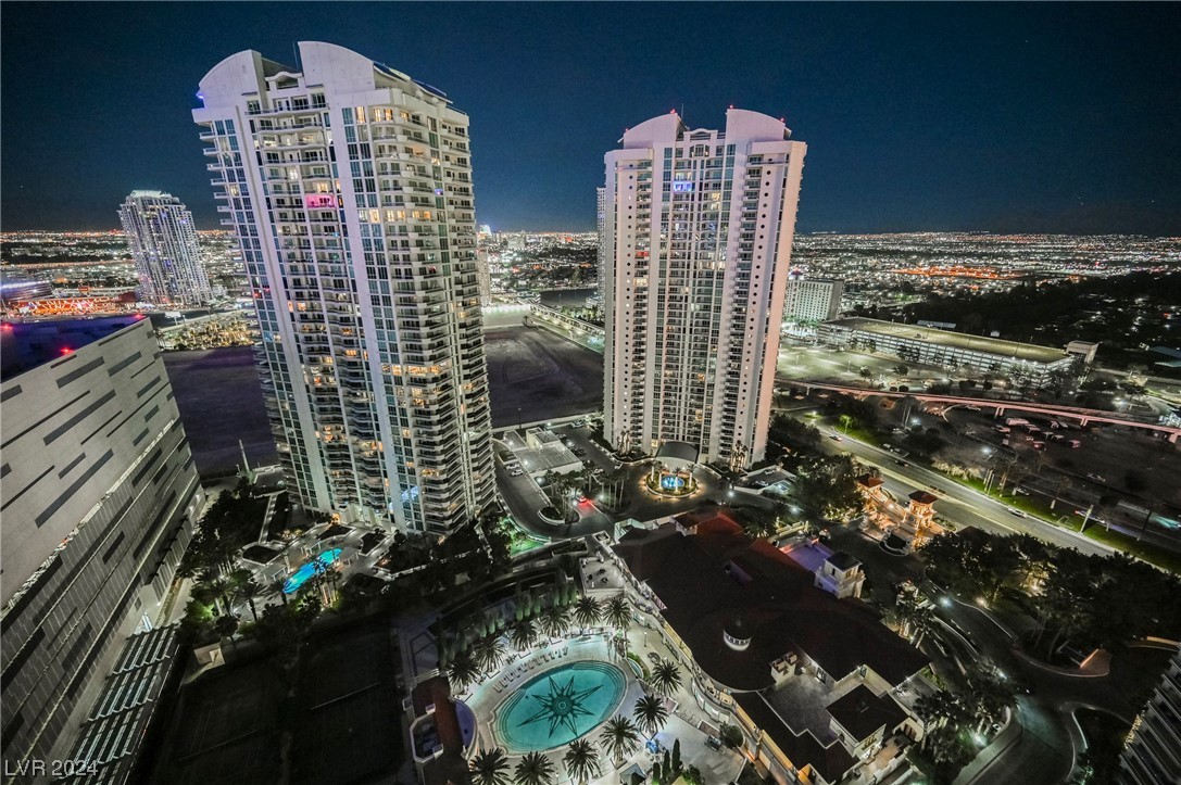 2877 Paradise Road 3004