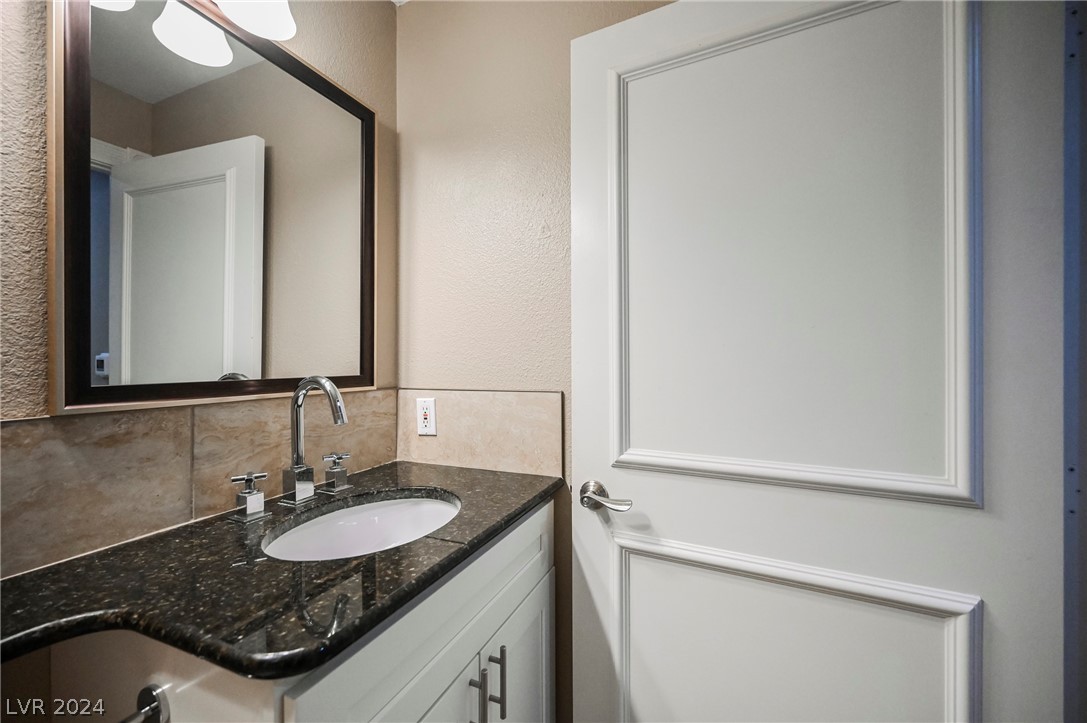 260 East Flamingo Road 305