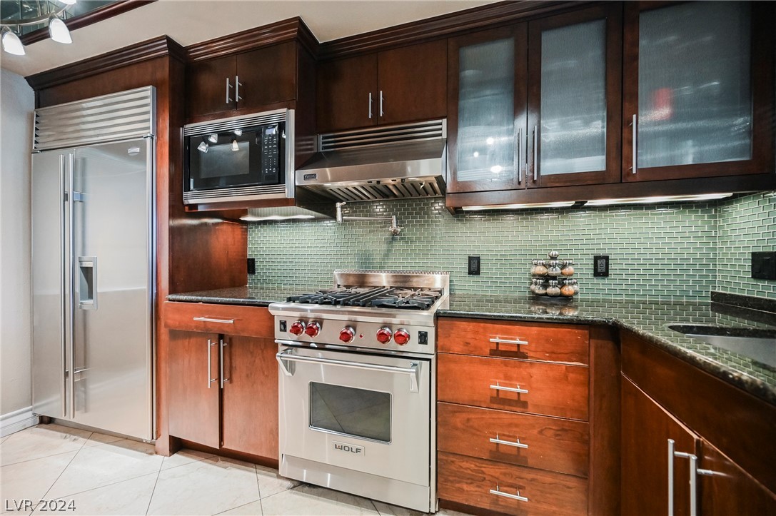 260 East Flamingo Road 305