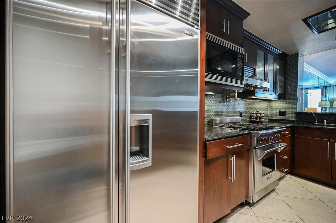 260 East Flamingo Road 305