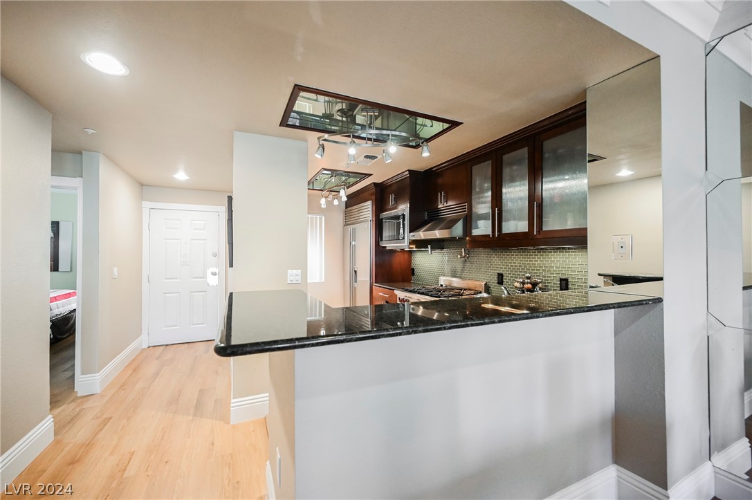 260 East Flamingo Road 305