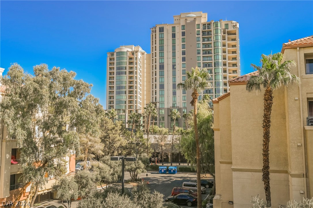 260 East Flamingo Road 305