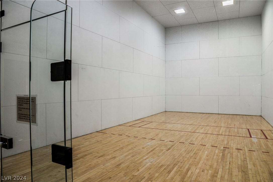 260 East Flamingo Road 305