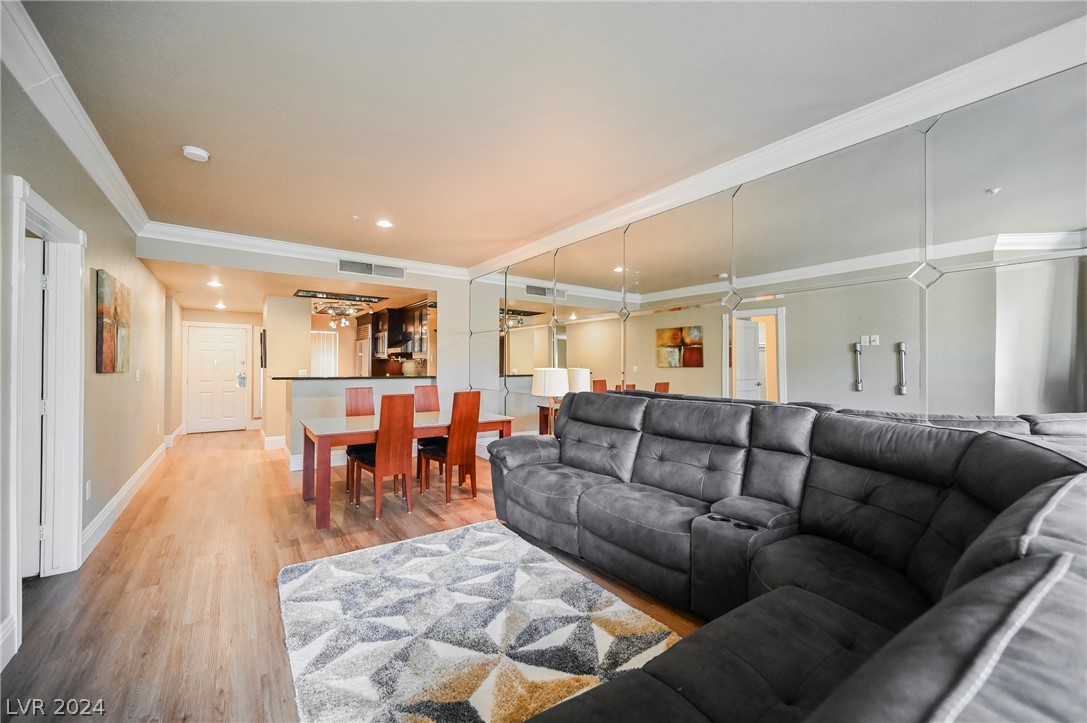 260 East Flamingo Road 305